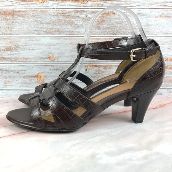 New listing!! Sofft Heeled Ankle-strap Sandal Brown Crocodile Embossed Leather - Picture 2 of 10
